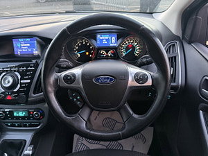 Ford Focus thumbnail