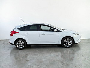 Ford Focus thumbnail