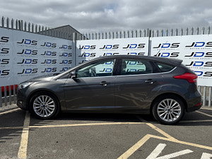 Ford Focus thumbnail