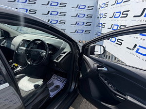 Ford Focus thumbnail