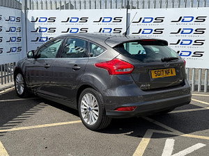 Ford Focus thumbnail