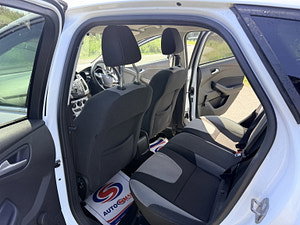 Ford Focus thumbnail