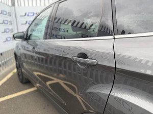 Ford Kuga thumbnail