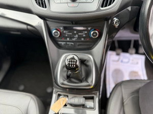 Ford Kuga thumbnail