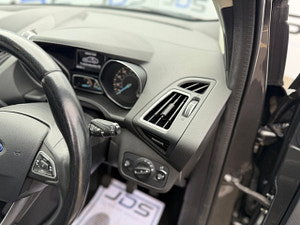 Ford Kuga thumbnail