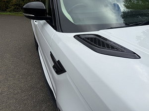 Land Rover Range Rover Sport thumbnail