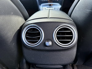Mercedes-Benz C Class thumbnail