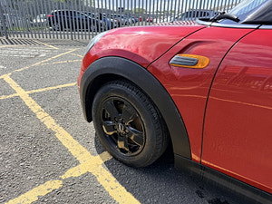 MINI Hatch thumbnail