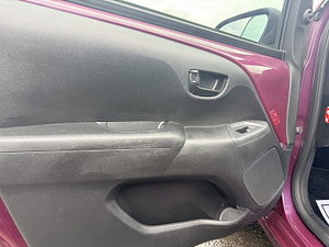 Peugeot 108 thumbnail