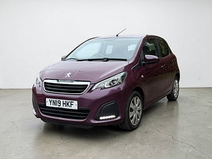 Peugeot 108 thumbnail