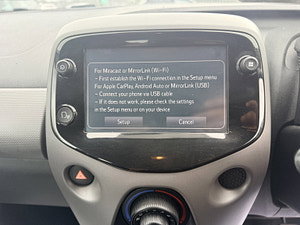 Peugeot 108 thumbnail