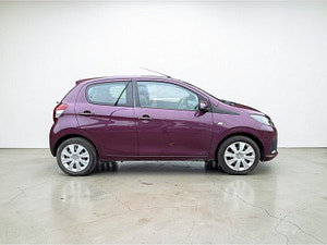 Peugeot 108 thumbnail
