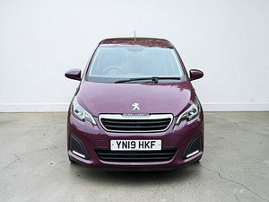 Peugeot 108 thumbnail