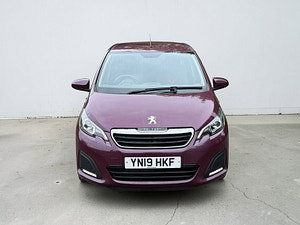 Peugeot 108 thumbnail