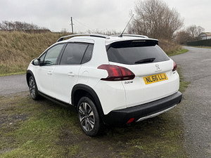 Peugeot 2008 thumbnail