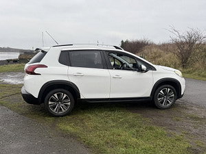 Peugeot 2008 thumbnail