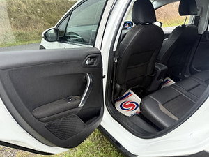 Peugeot 2008 thumbnail