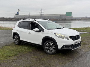 Peugeot 2008 thumbnail