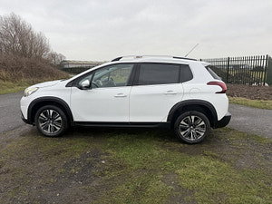 Peugeot 2008 thumbnail