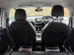 Peugeot 2008 thumbnail
