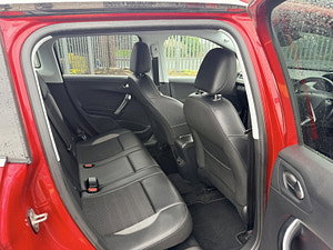 Peugeot 2008 thumbnail