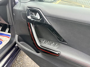 Peugeot 208 thumbnail