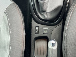 Renault Captur thumbnail