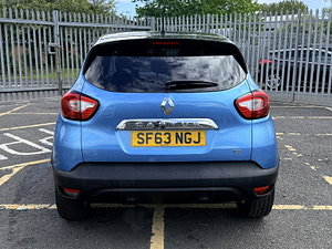 Renault Captur thumbnail