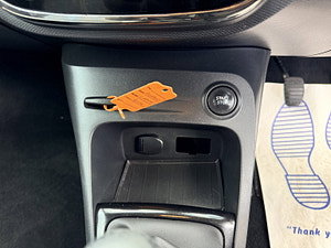 Renault Captur thumbnail