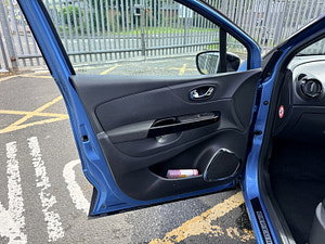Renault Captur thumbnail