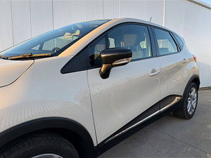 Renault Captur thumbnail