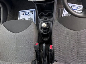 Toyota Aygo thumbnail