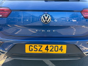 Volkswagen T-Roc thumbnail