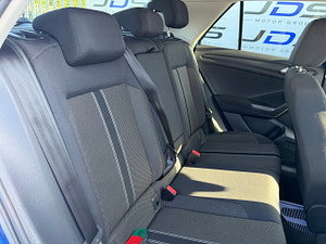 Volkswagen T-Roc thumbnail
