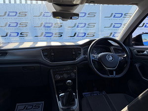 Volkswagen T-Roc thumbnail