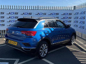 Volkswagen T-Roc thumbnail