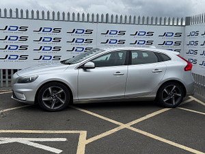 Volvo V40 thumbnail