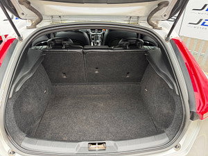 Volvo V40 thumbnail