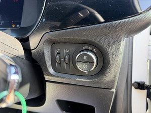 Vauxhall Corsa thumbnail