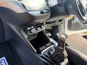 Vauxhall Corsa thumbnail