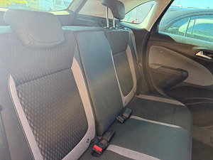 Vauxhall Crossland X thumbnail
