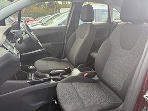 Vauxhall Crossland X thumbnail