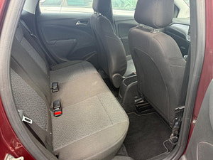 Vauxhall Crossland X thumbnail