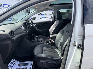 Vauxhall Grandland X thumbnail