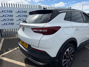 Vauxhall Grandland X thumbnail