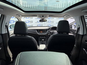 Vauxhall Grandland X thumbnail