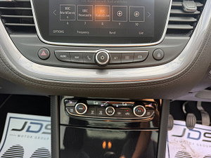 Vauxhall Grandland X thumbnail