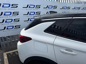 Vauxhall Grandland X thumbnail