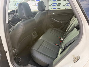 Vauxhall Grandland X thumbnail
