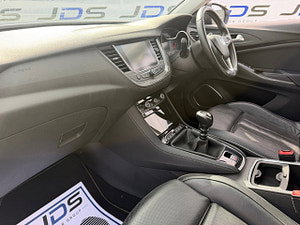 Vauxhall Grandland X thumbnail